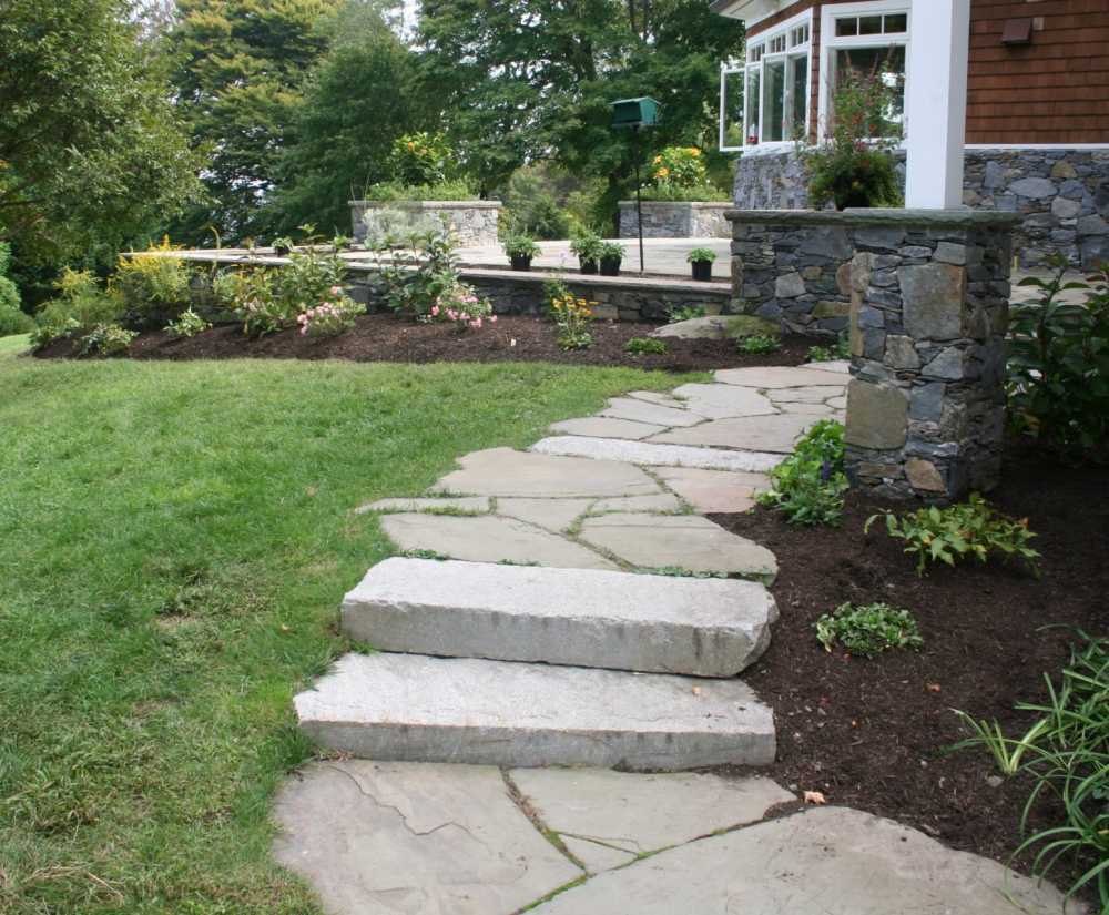 Slab Steps With Flagstone Walk Alg